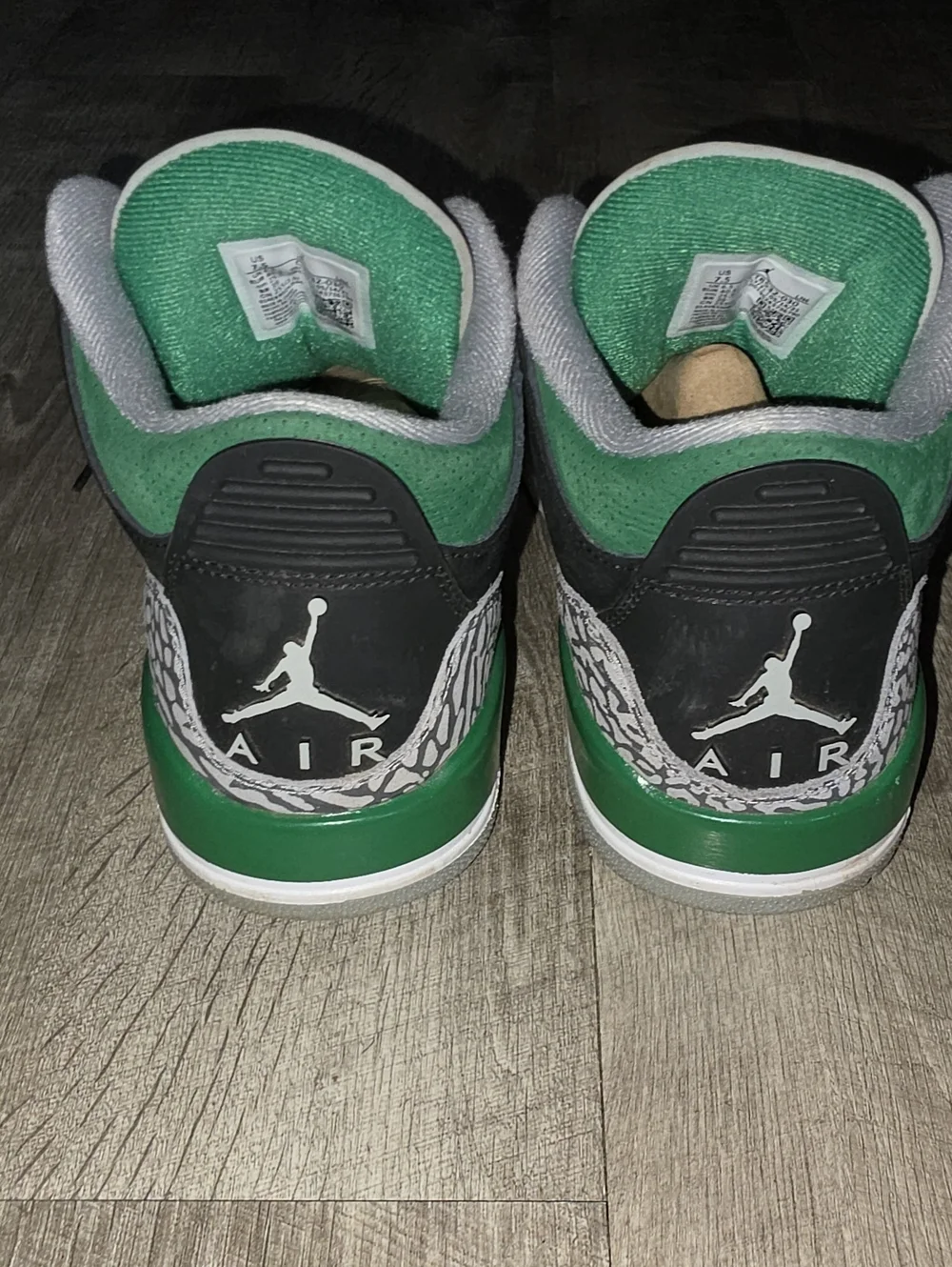 Jordan Retro 4 Men's Black, Gray & Green Low-Top Sneakers